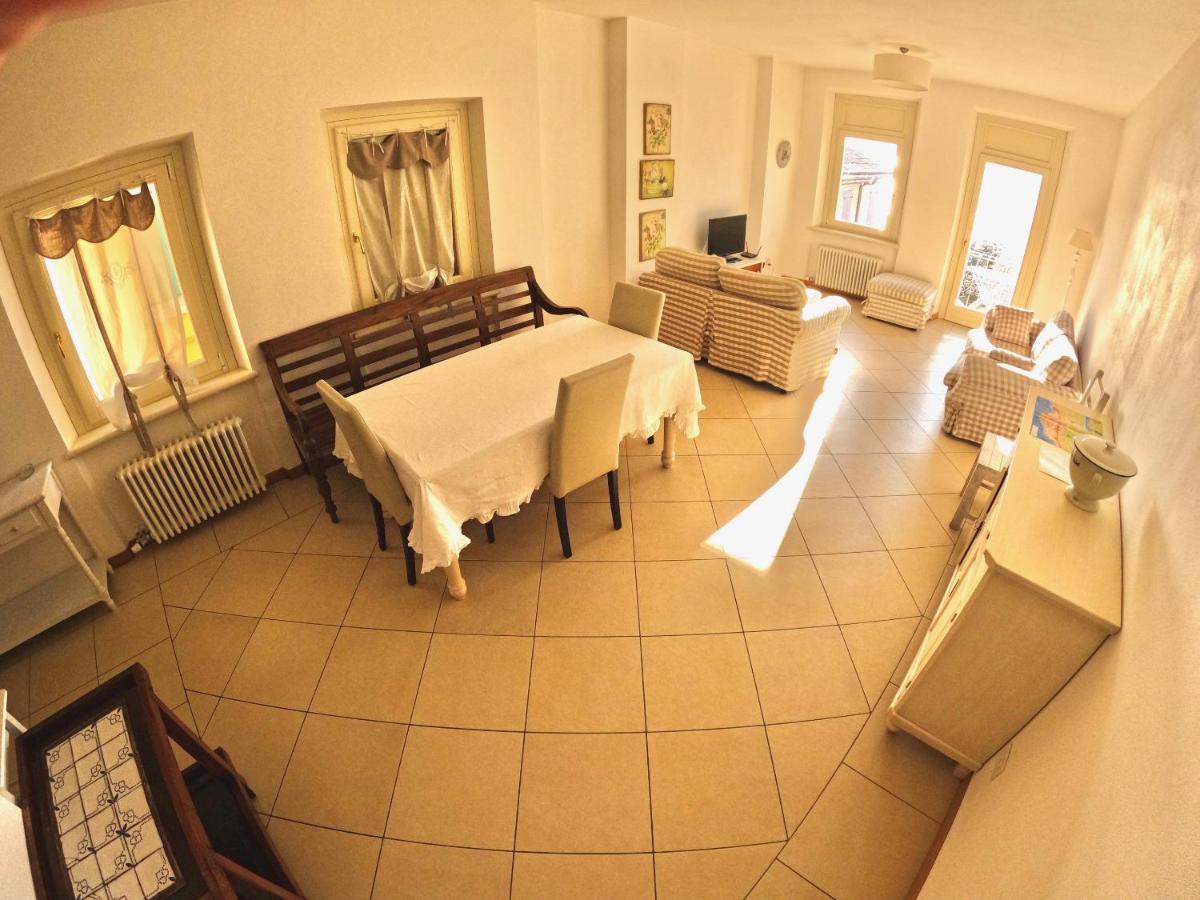 Charmante Apartament Lake Front مالتشيزينيه المظهر الخارجي الصورة